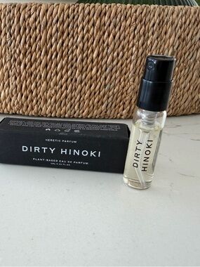 Heretic Dirty Hinoki EDP Sample Spray - Clear